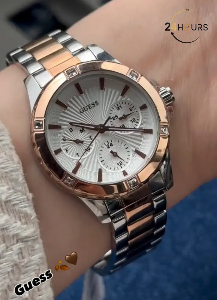 Montre Guess pour femme W0443L4