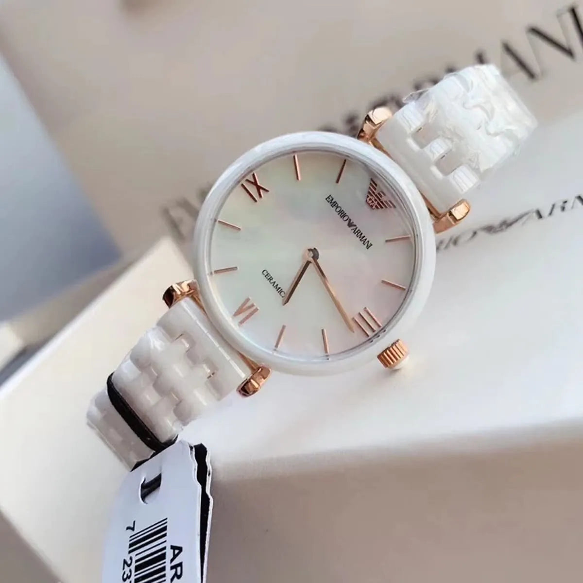 Montre Emporio Armani pour femme AR1486