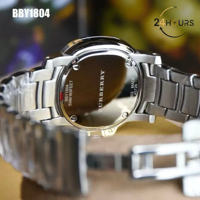 Montre Burberry Swiss Classic
Pour Femme, BBY1804